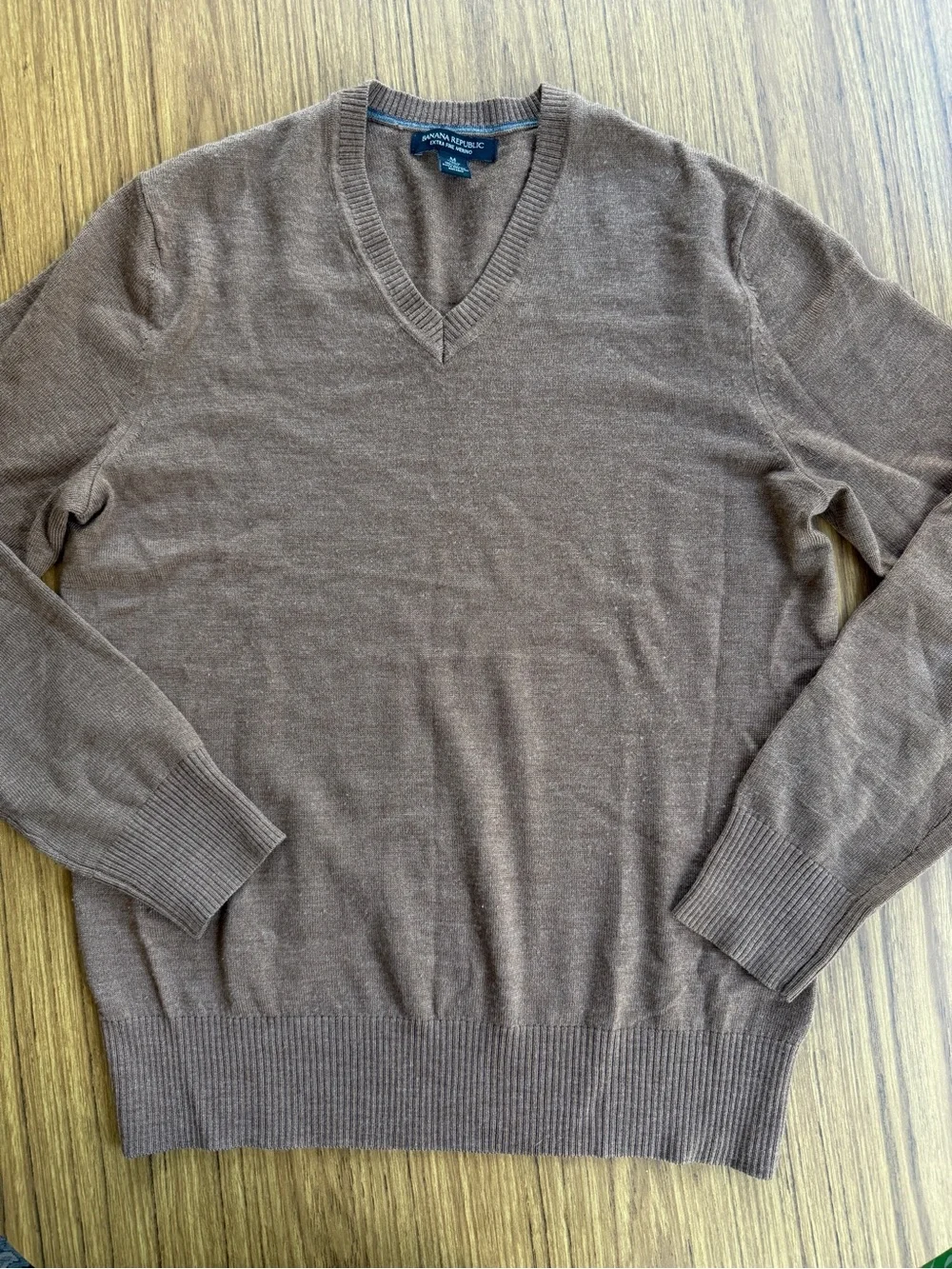 Banana Republic Extra Fine Merino Wool Cardigan Medium Tan
